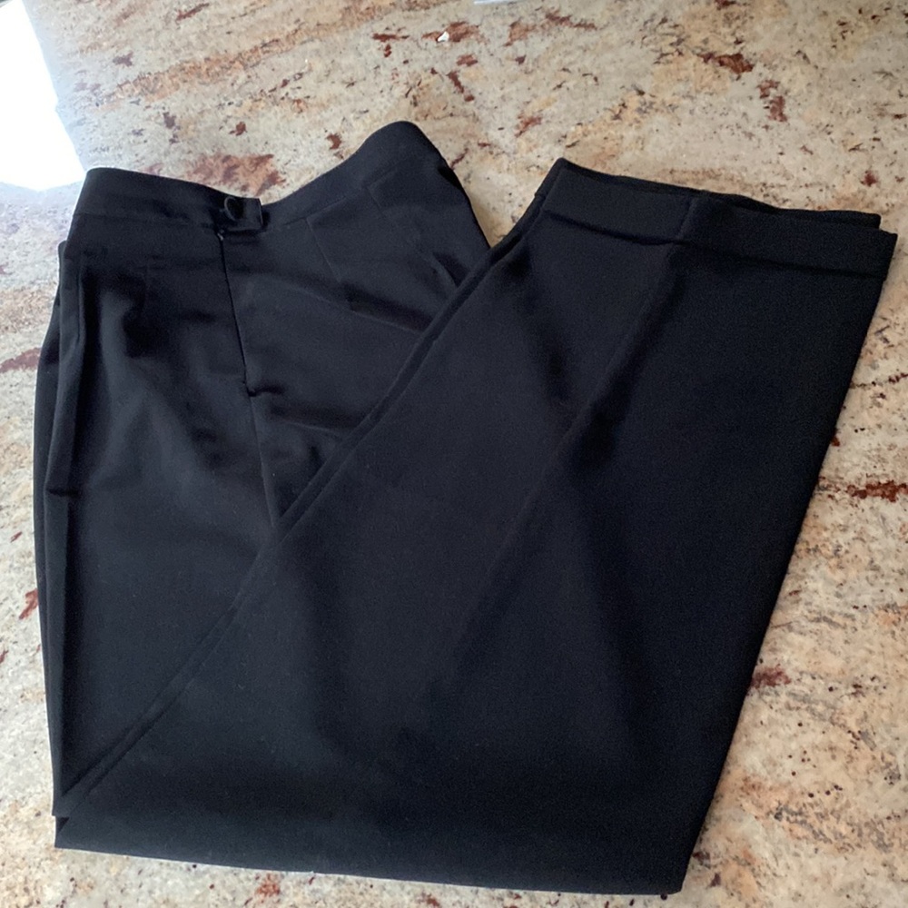 ITALIAN MADE HIGH RISE PANTS RICH BLACK COLOUR. - Picture 11 of 11